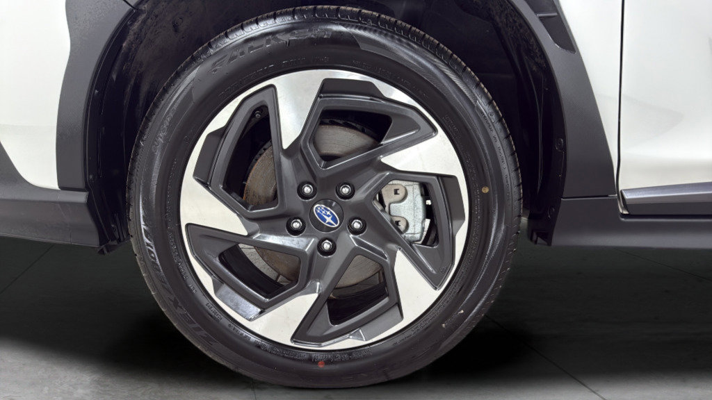 Certified 2026 Subaru Crosstrek 2.5i Limited w/ Crosstrek Mirror Package image 40