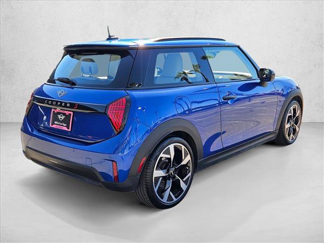 Used 2025 MINI Cooper S FWD image 5