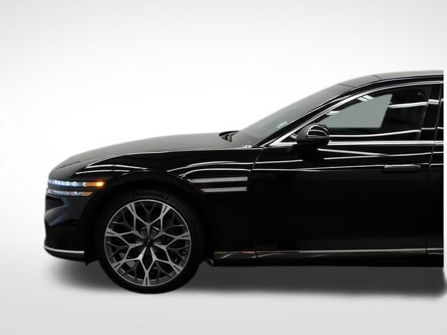 New 2024 Genesis G90 3.5T image 15