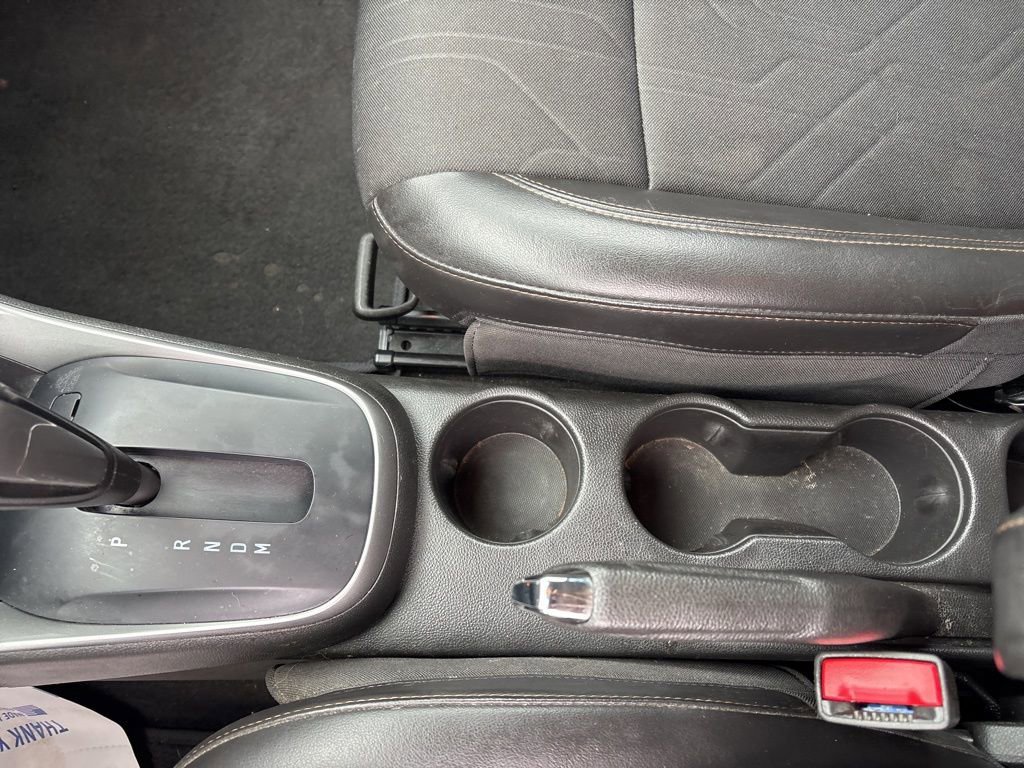 Used 2022 Chevrolet Trax LT w/ Driver Confidence Package AWD/4WD image 34