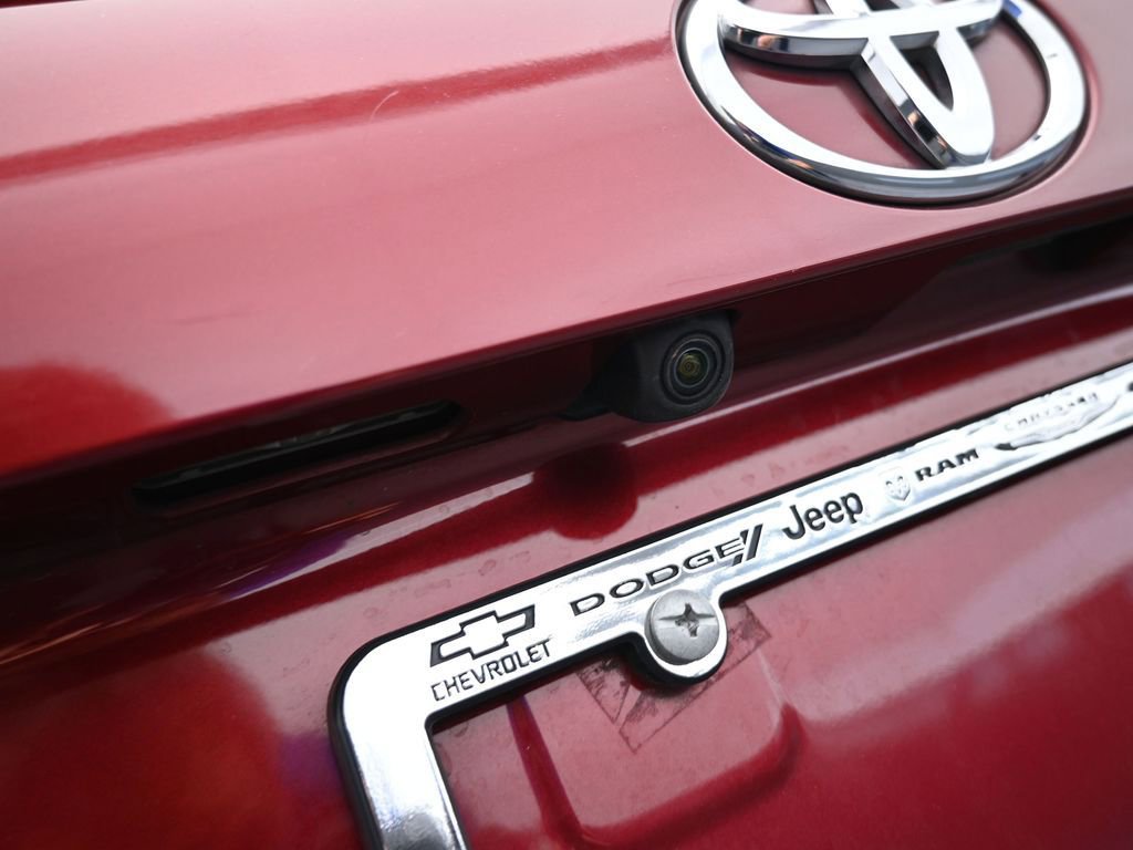 Used 2019 Toyota RAV4 LE image 36