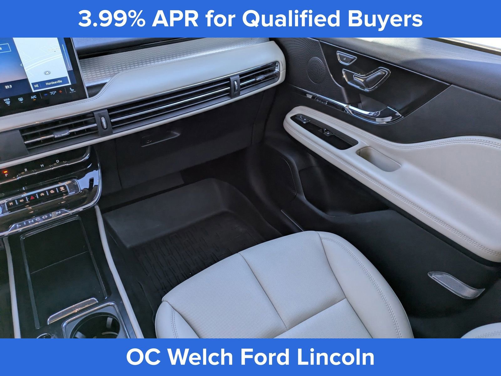 Used 2025 Lincoln Corsair FWD w/ Equipment Group 101A image 19