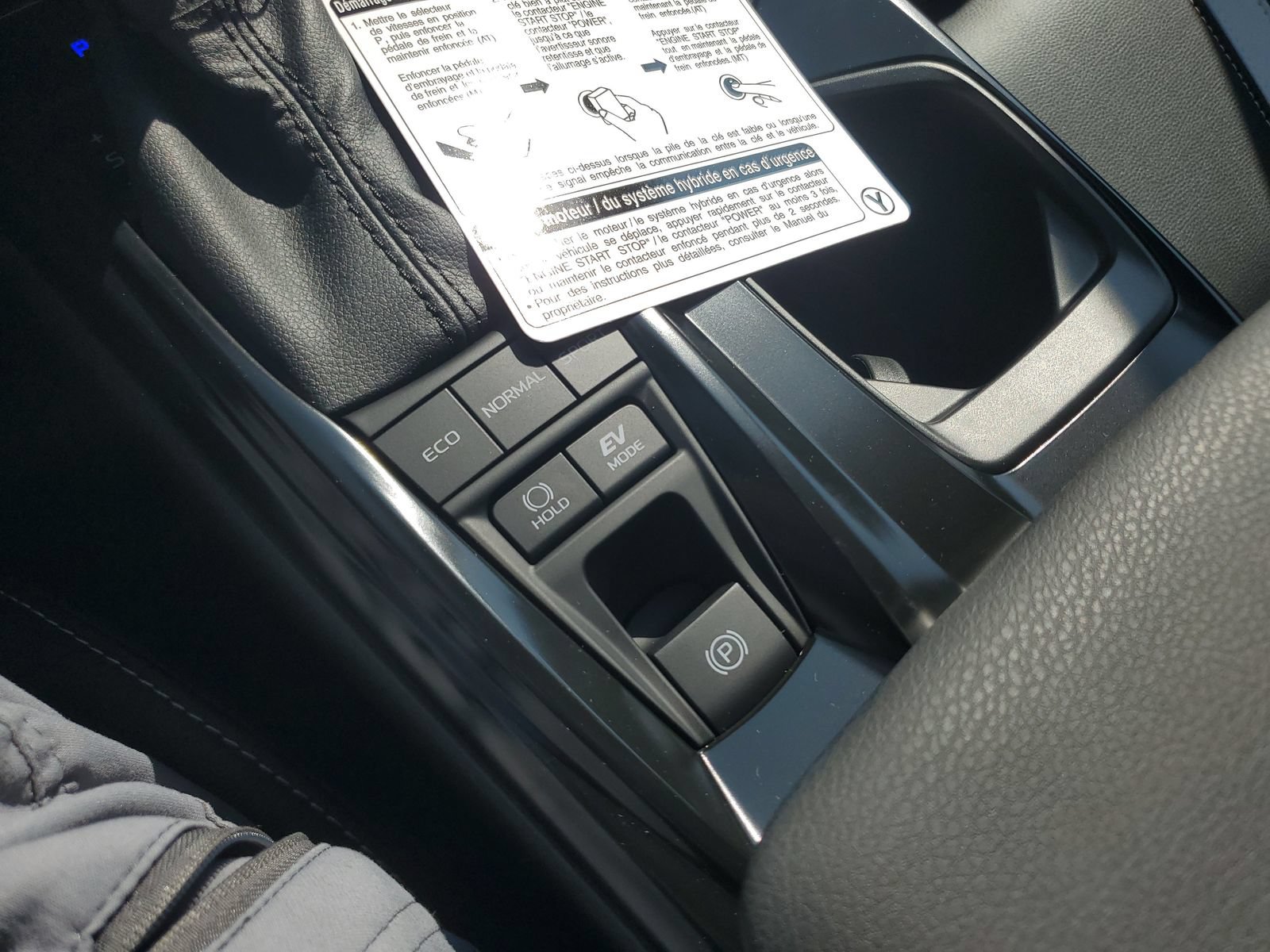New 2026 Toyota Camry SE w/ Convenience Package FWD image 31