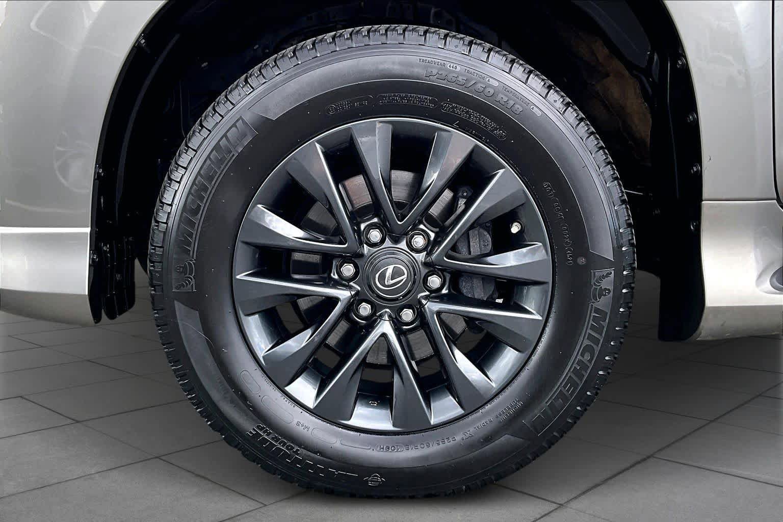 Used 2022 Lexus GX 460 Premium w/ Premium Plus Package image 11