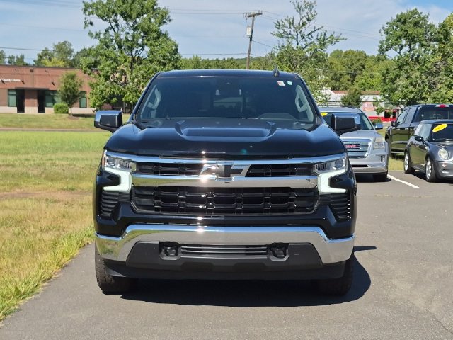 Used 2025 Chevrolet Silverado 1500 LT AWD/4WD image 16
