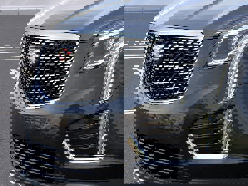 New 2025 Cadillac XT5 Premium Luxury w/ LPO, Floor Liner Package AWD/4WD image 13