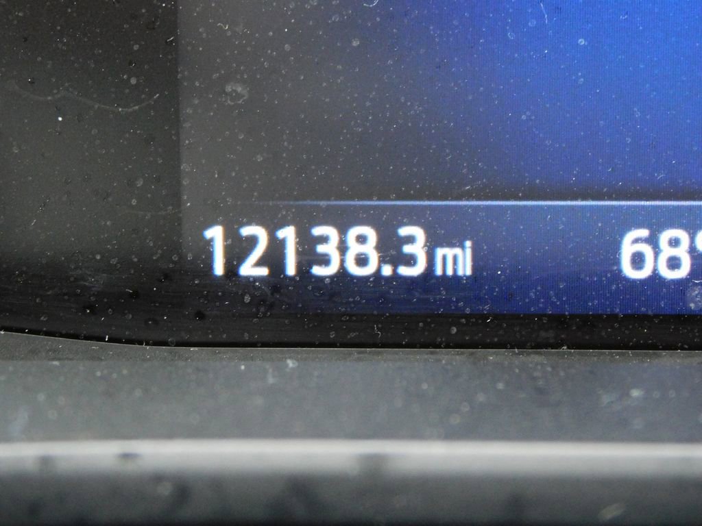 Used 2023 Ford Escape Active image 32