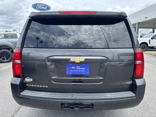 Used 2017 Chevrolet Suburban LT RWD image 6