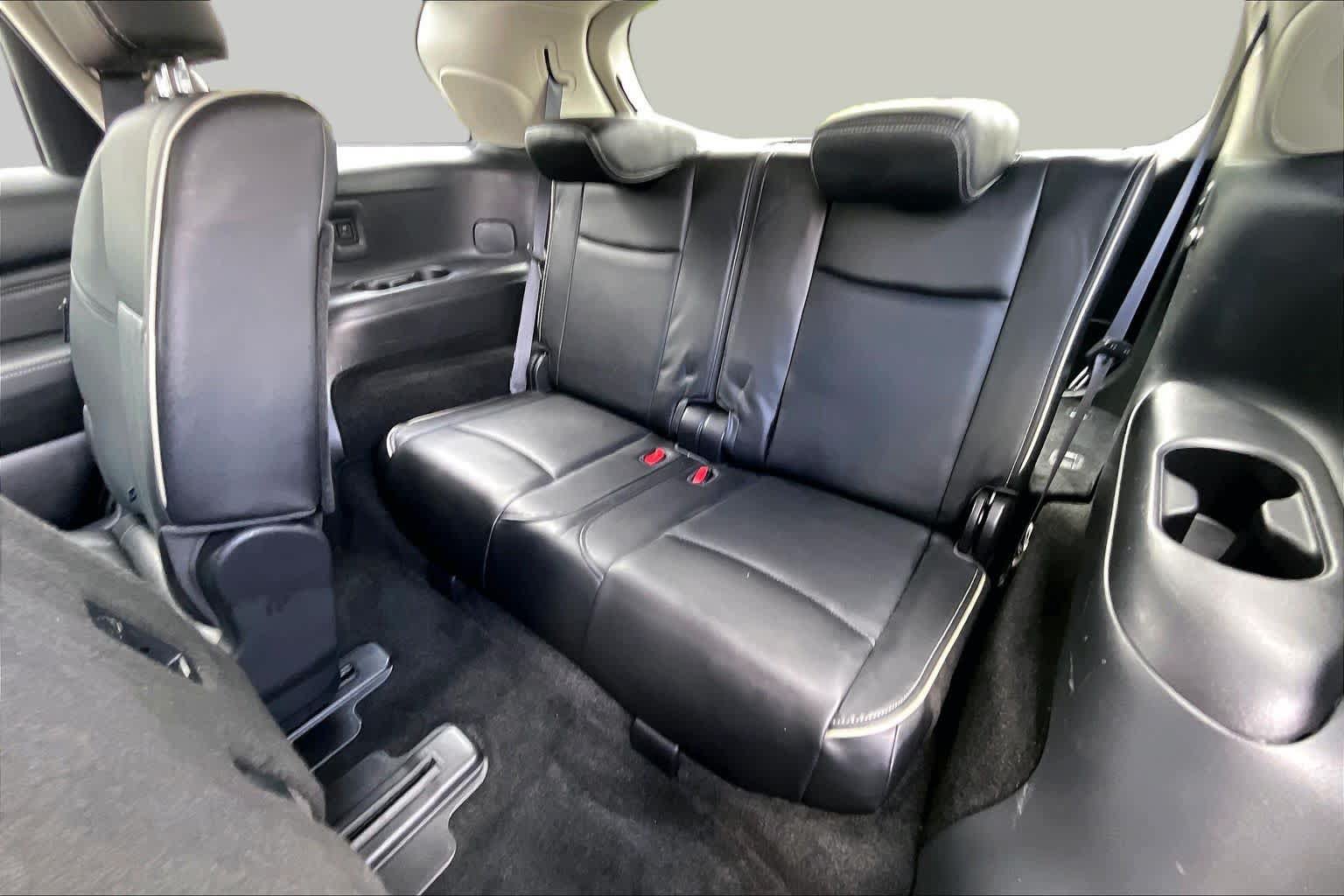 Used 2018 INFINITI QX60 Luxe w/ Deluxe Technology Package AWD/4WD image 22