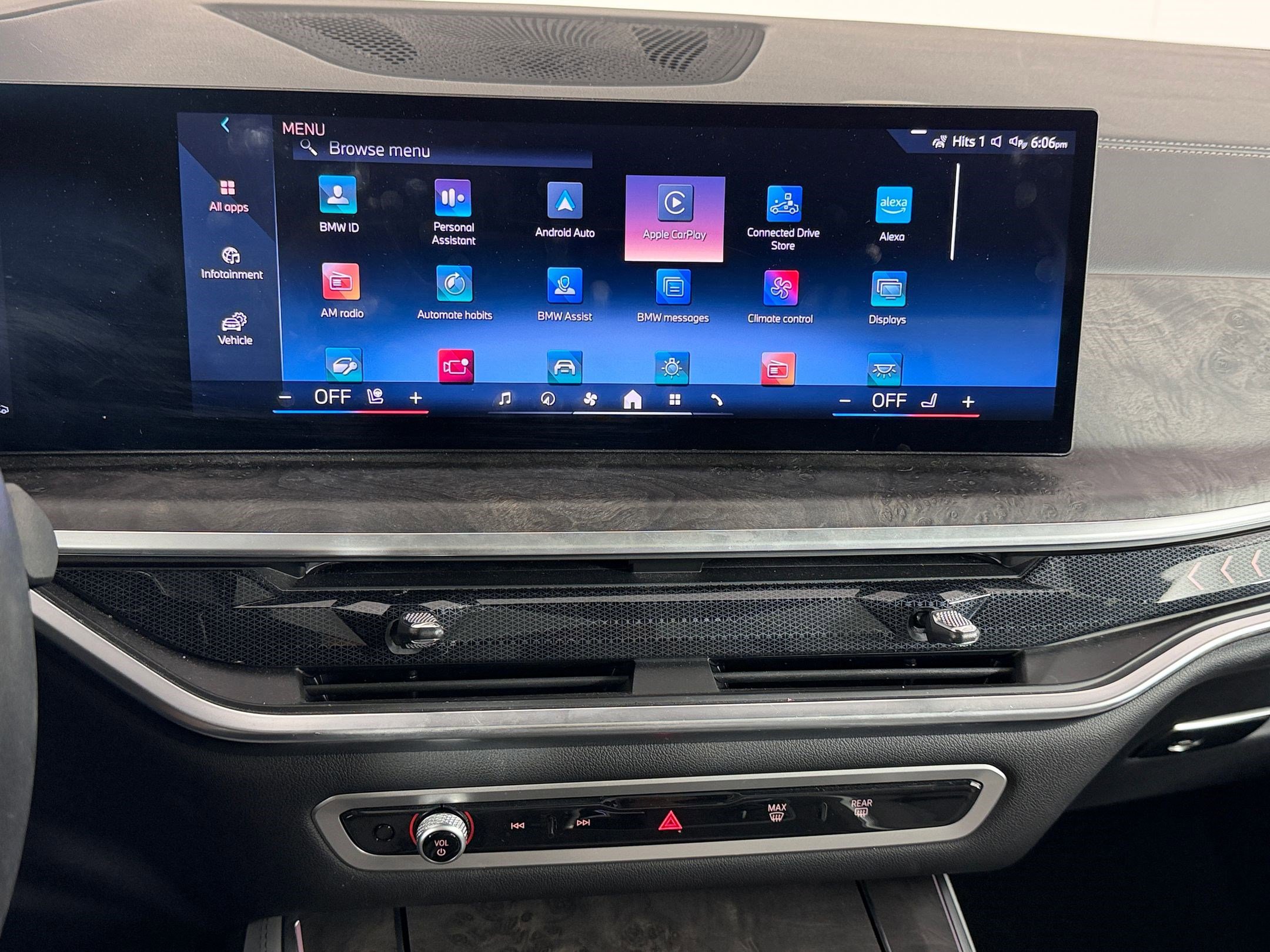 Certified 2024 BMW X5 xDrive40i w/ Premium Package AWD/4WD image 25