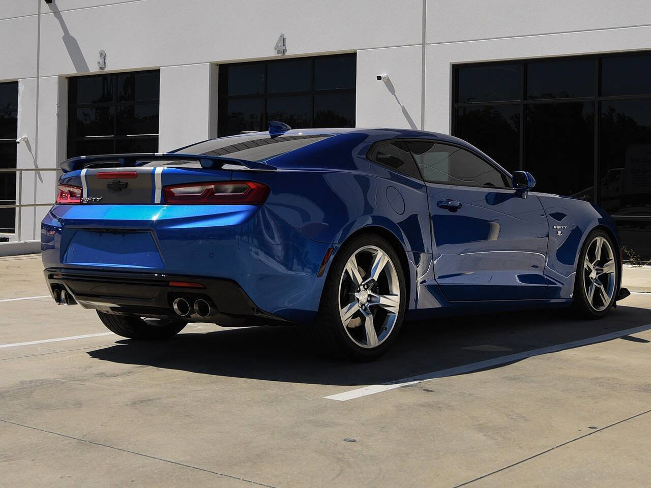 Used 2017 Chevrolet Camaro SS RWD image 10