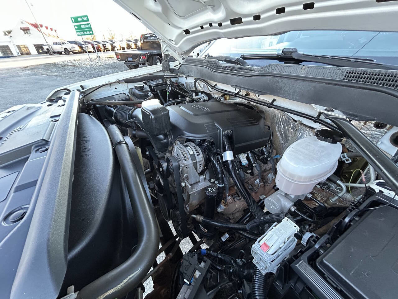 Used 2017 Chevrolet Silverado 3500 W/T image 25