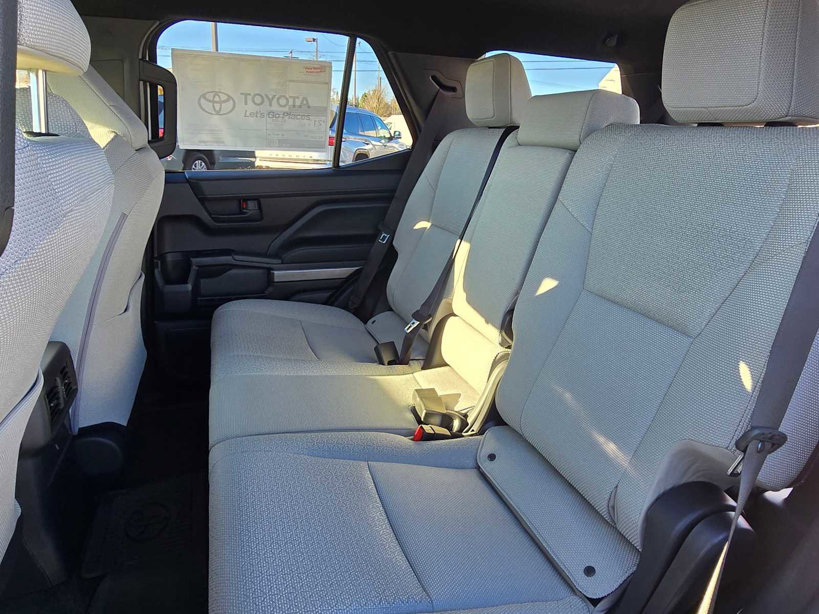 Certified 2025 Toyota 4Runner SR5 image 18