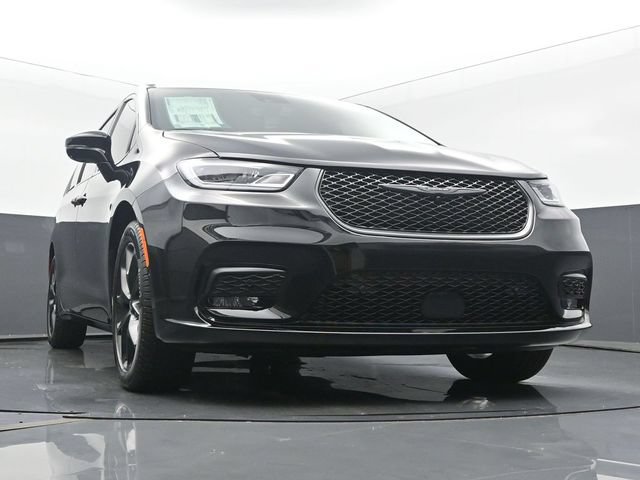 New 2025 Chrysler Pacifica Limited FWD image 53
