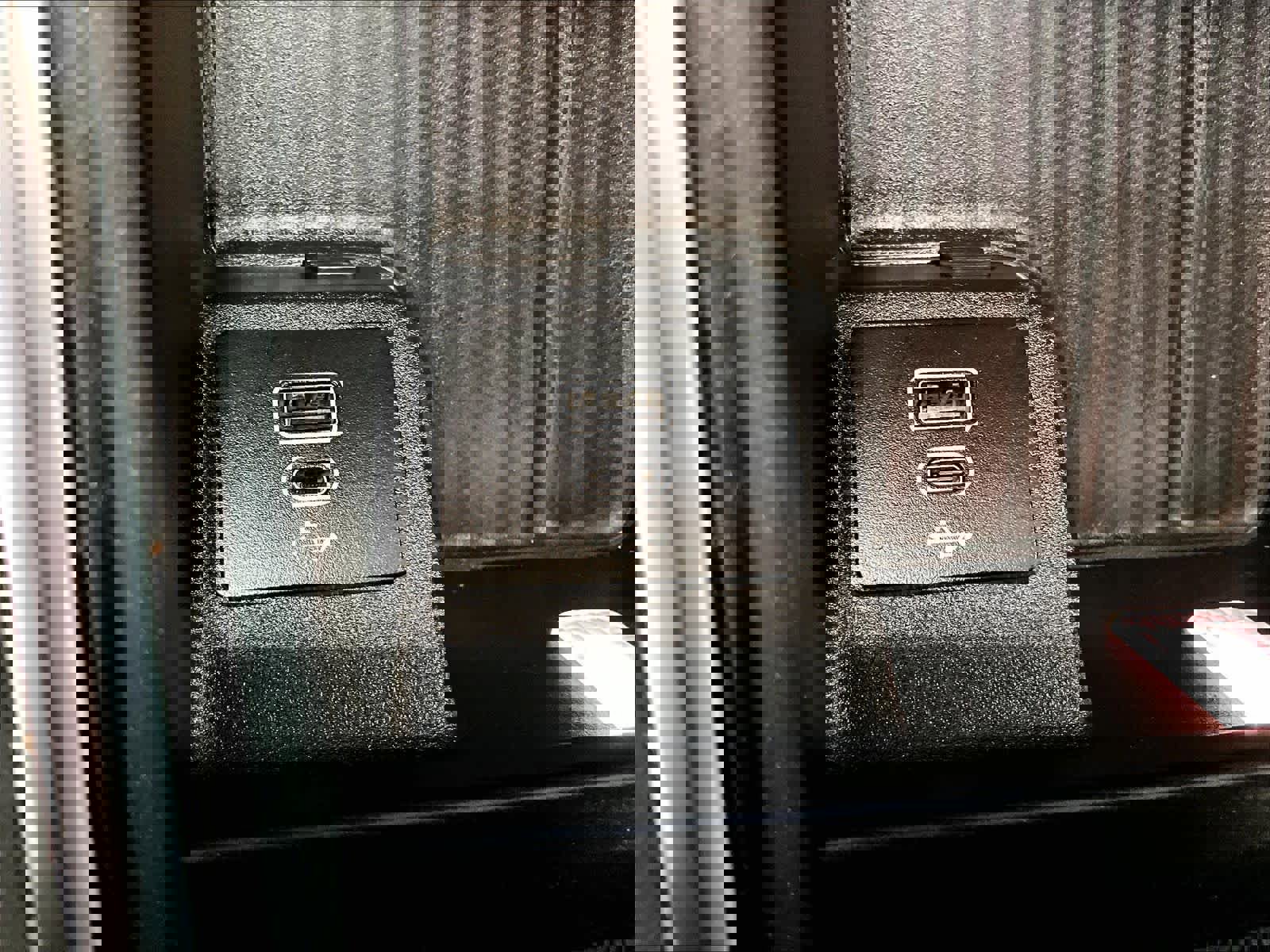 Used 2025 Ford Expedition Max Active image 27