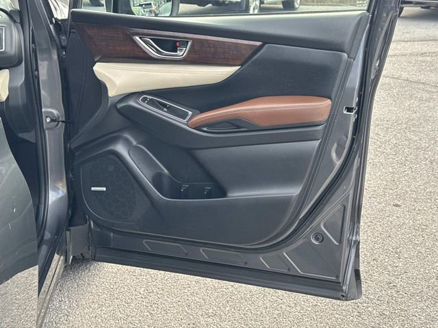 Used 2019 Subaru Ascent Touring w/ Popular Package #3 image 10