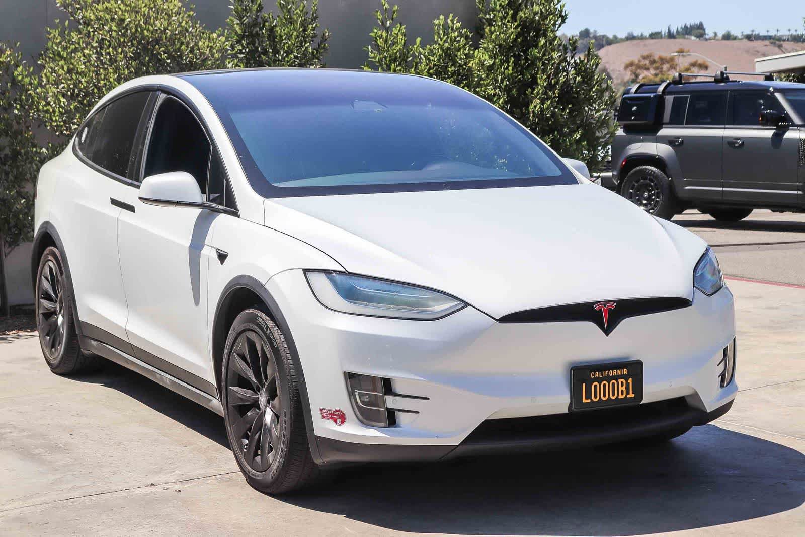 Used 2019 Tesla Model X Long Range AWD/4WD image 3