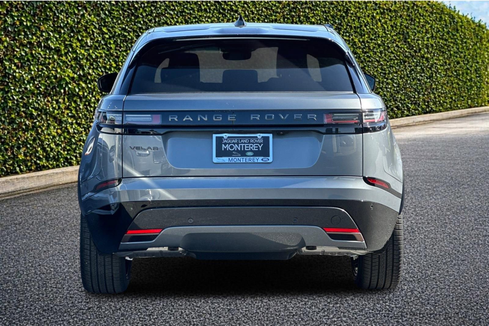 New 2024 Land Rover Range Rover Velar Dynamic HSE AWD/4WD image 5