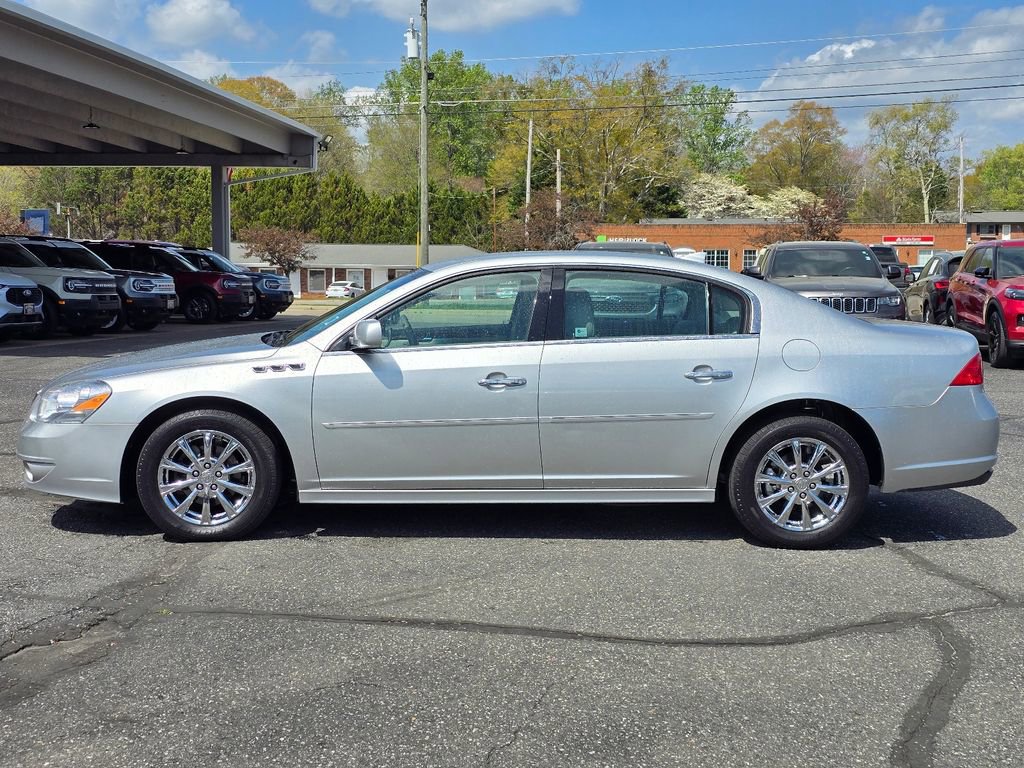 Used 2010 Buick Lucerne CXL image 23