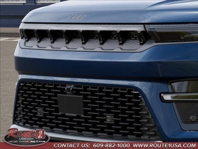 New 2026 Jeep Grand Wagoneer L Summit w/ Premium Group III AWD/4WD image 12