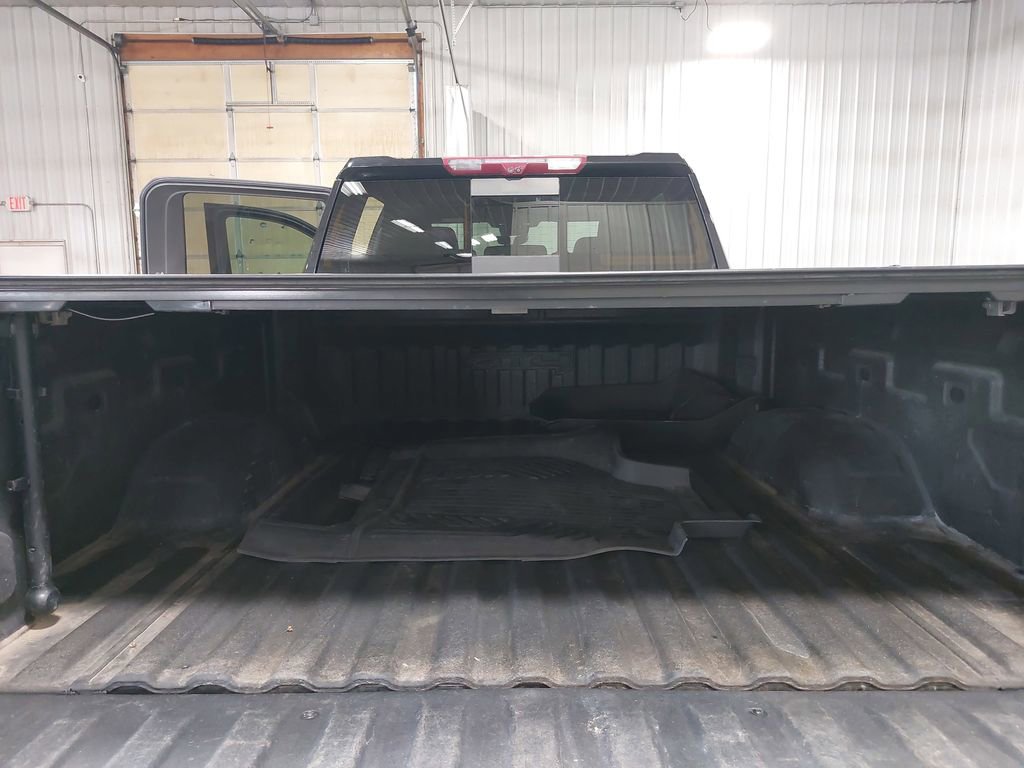 Used 2022 GMC Sierra 2500 AT4 w/ AT4 Premium Plus Package image 12