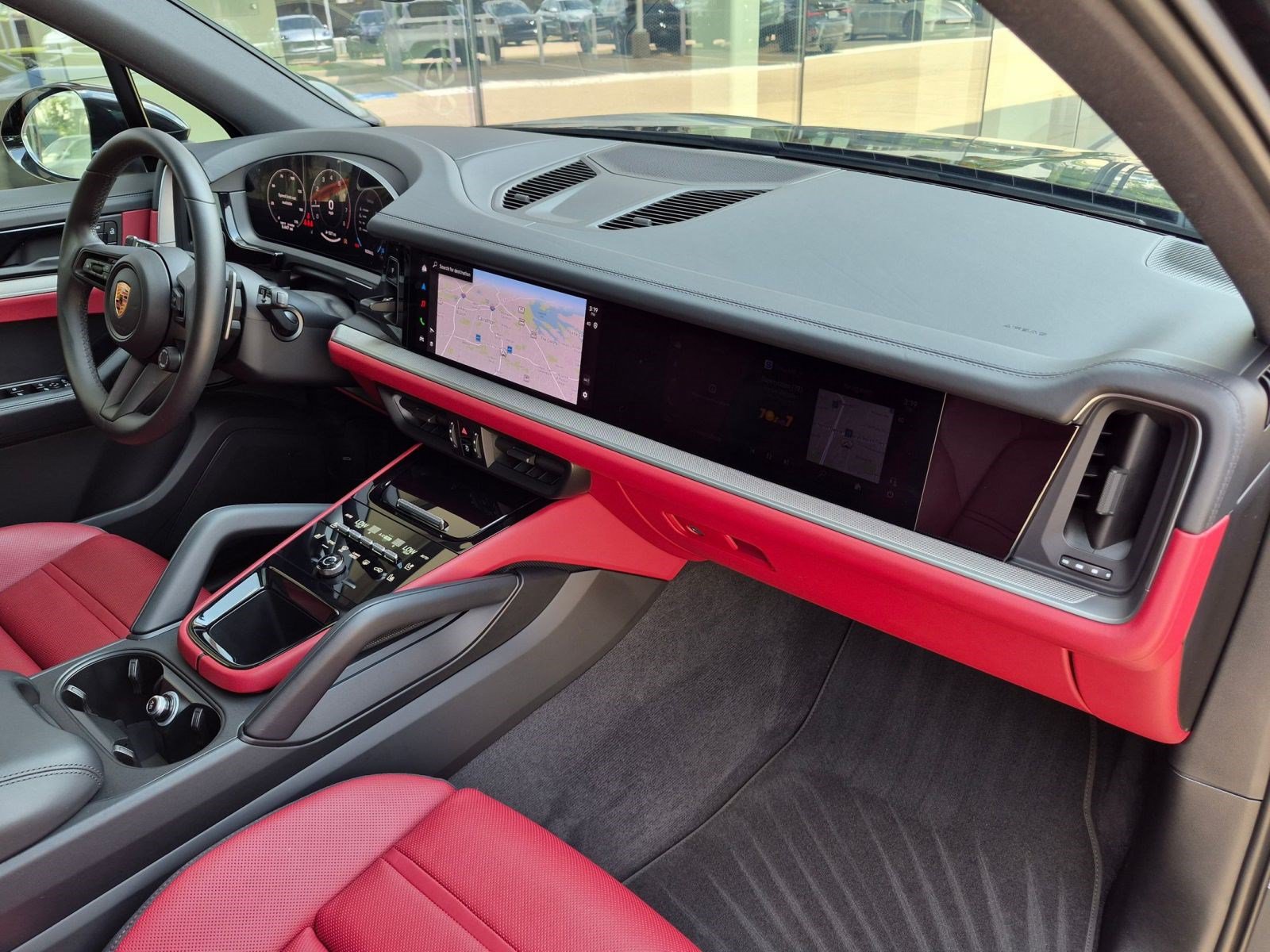 Certified 2026 Porsche Cayenne AWD/4WD image 23