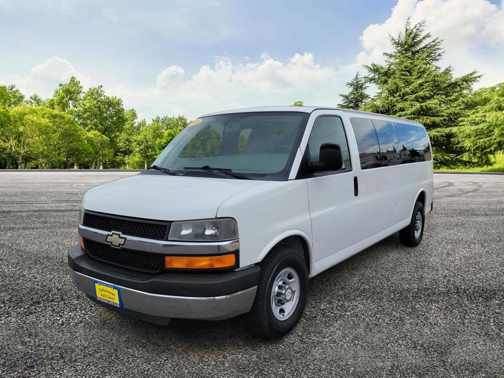 Used 2014 Chevrolet Express 3500 LT w/ LT Preferred Equipment Group image 3