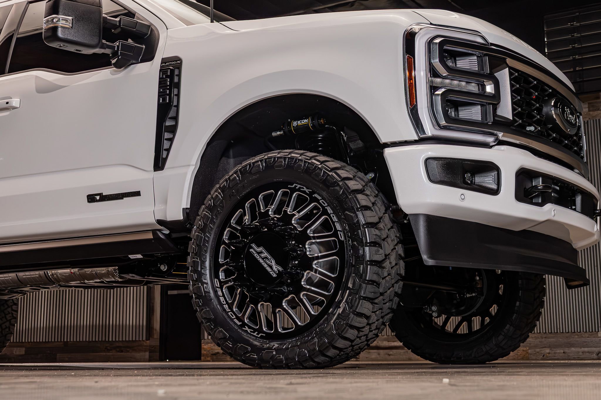 Used 2026 Ford F350 Platinum AWD/4WD image 15