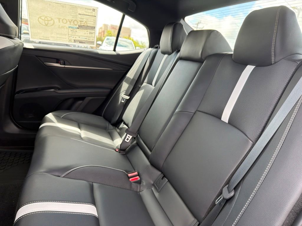 New 2026 Toyota Camry SE FWD image 7