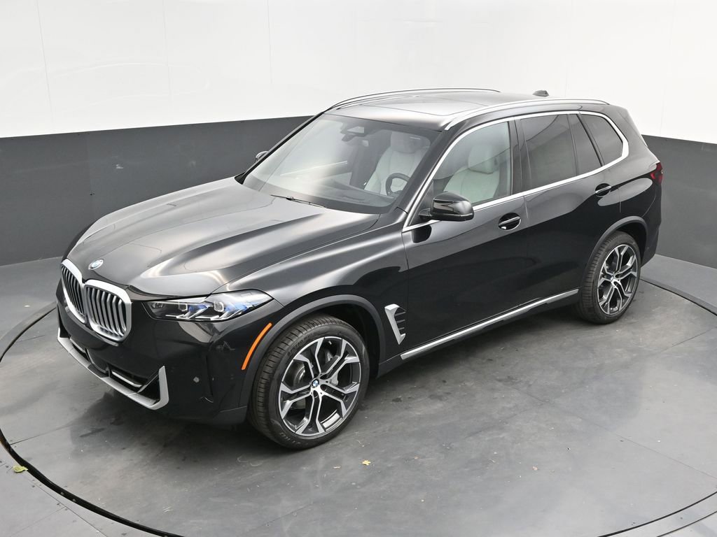 New 2026 BMW X5 sDrive40i w/ Parking Assistance Package RWD image 34