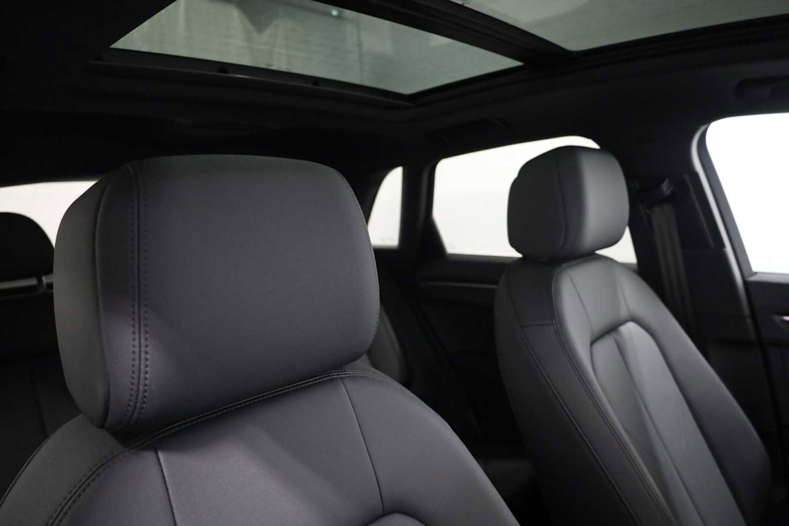 New 2025 Audi Q3 2.0T Premium image 20