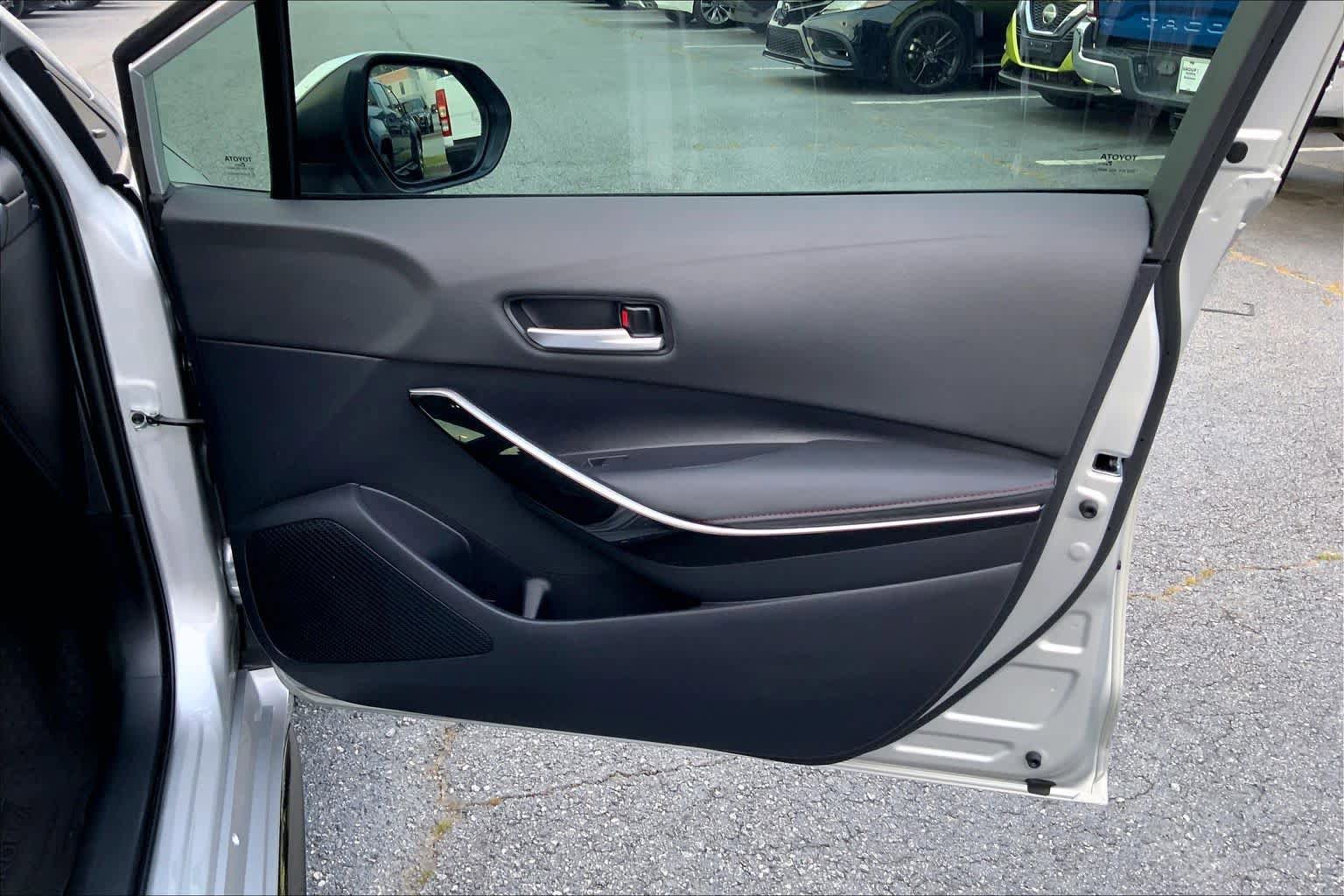 Used 2024 Toyota Corolla XSE FWD image 22