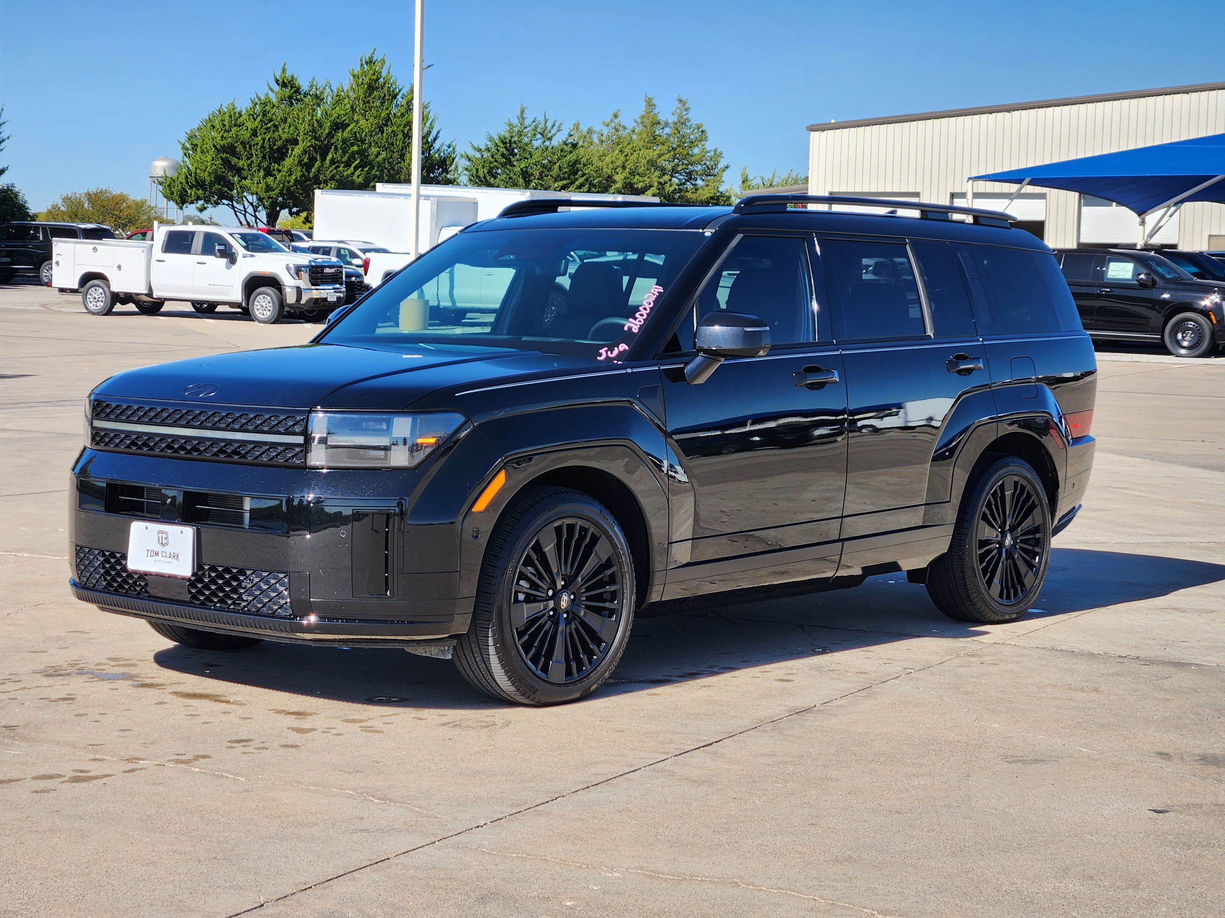 Used 2024 Hyundai Santa Fe Calligraphy image 3