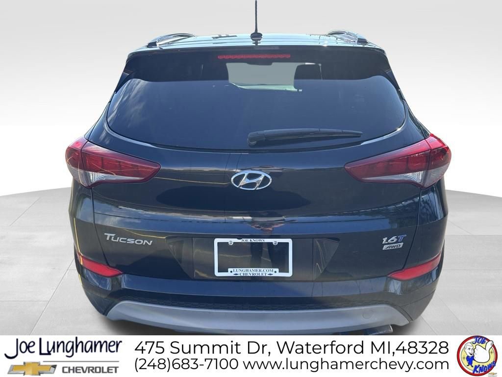 Used 2017 Hyundai Tucson Night w/ Cargo Package AWD/4WD image 4