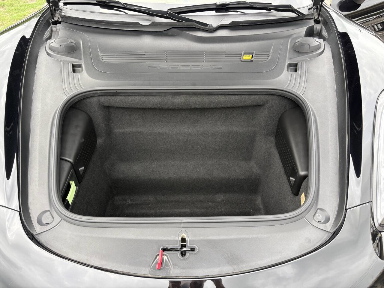 Used 2015 Porsche Cayman S image 30