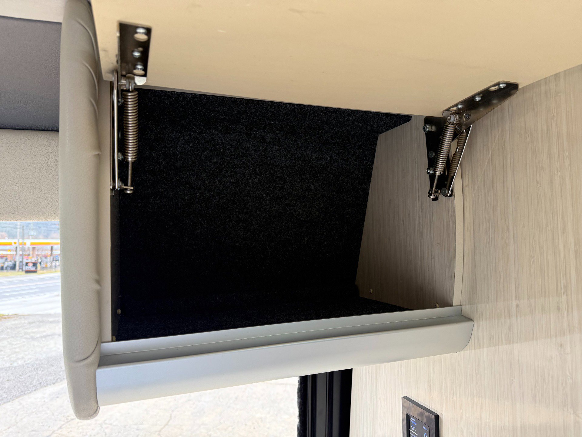 Used 2017 Mercedes-Benz Sprinter 3500 image 29