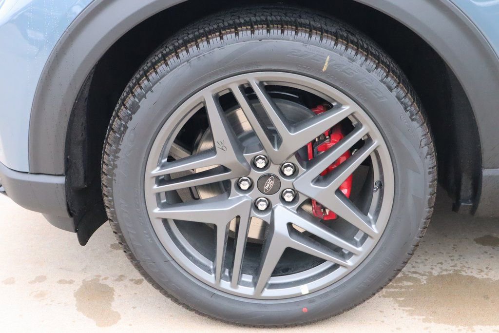 New 2026 Ford Explorer ST w/ Sun And Sound Package image 21