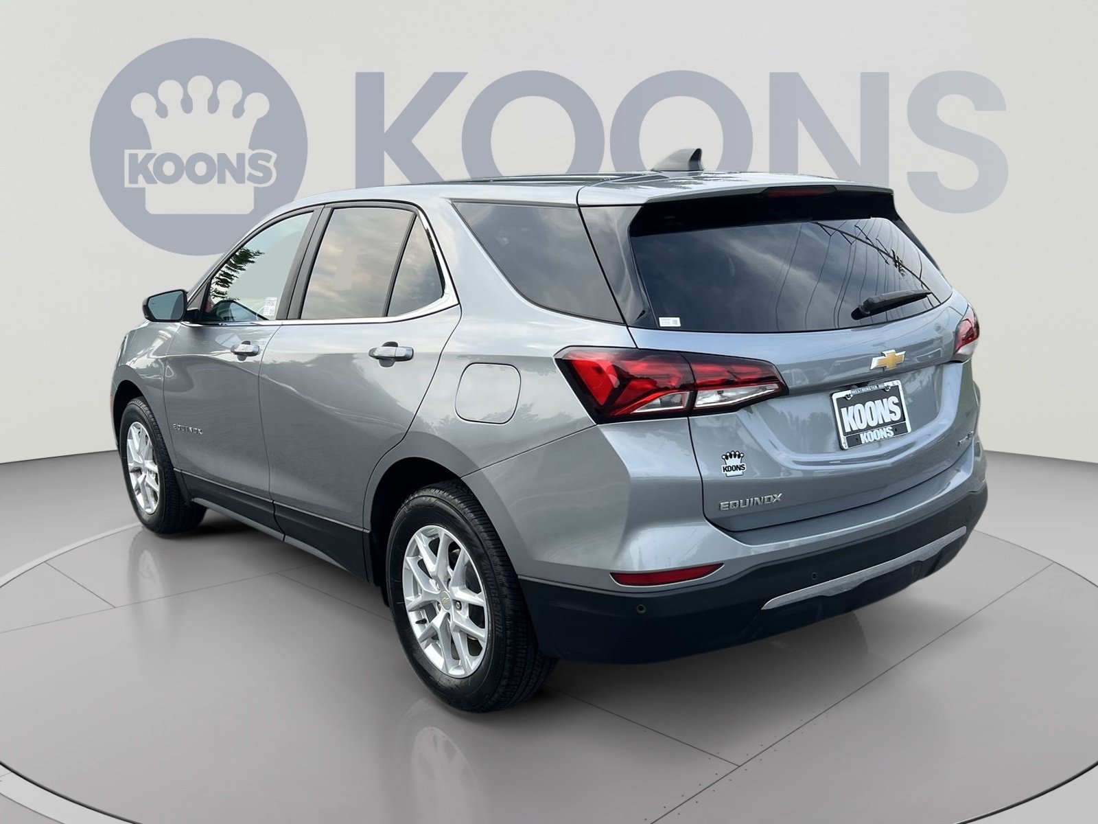 Used 2024 Chevrolet Equinox LT AWD/4WD image 4