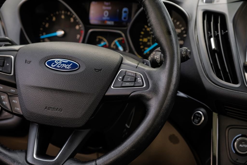 Used 2017 Ford Escape Titanium w/ Equipment Group 301A FWD image 22