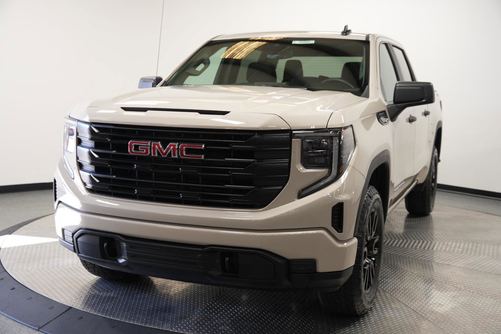 New 2026 GMC Sierra 1500 Pro w/ Graphite Edition image 3
