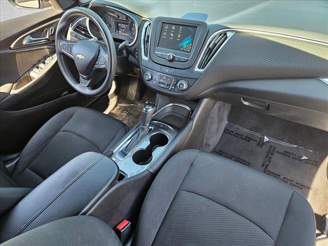 Certified 2017 Chevrolet Malibu LT FWD image 26
