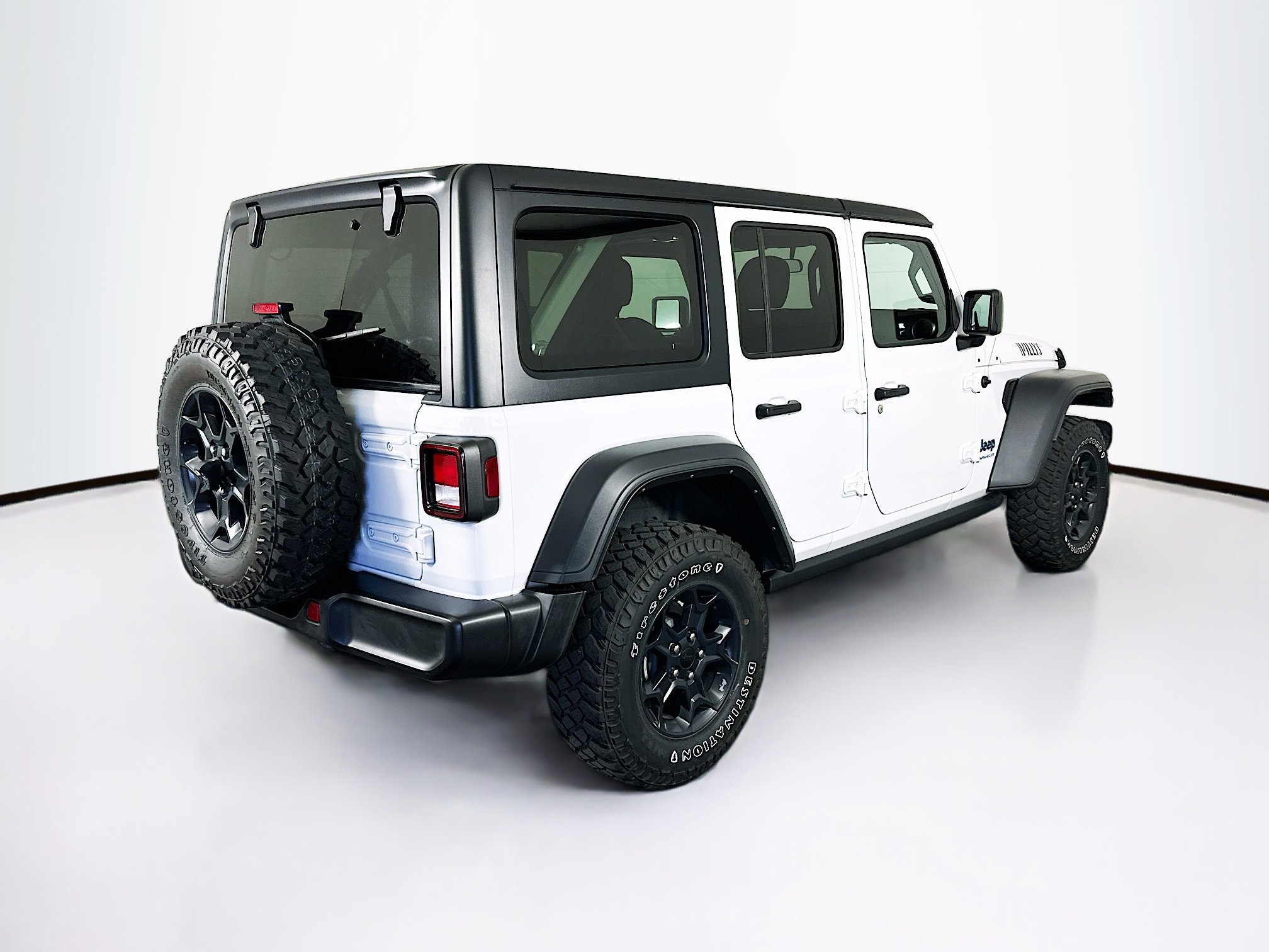 Used 2023 Jeep Wrangler Unlimited AWD/4WD image 9