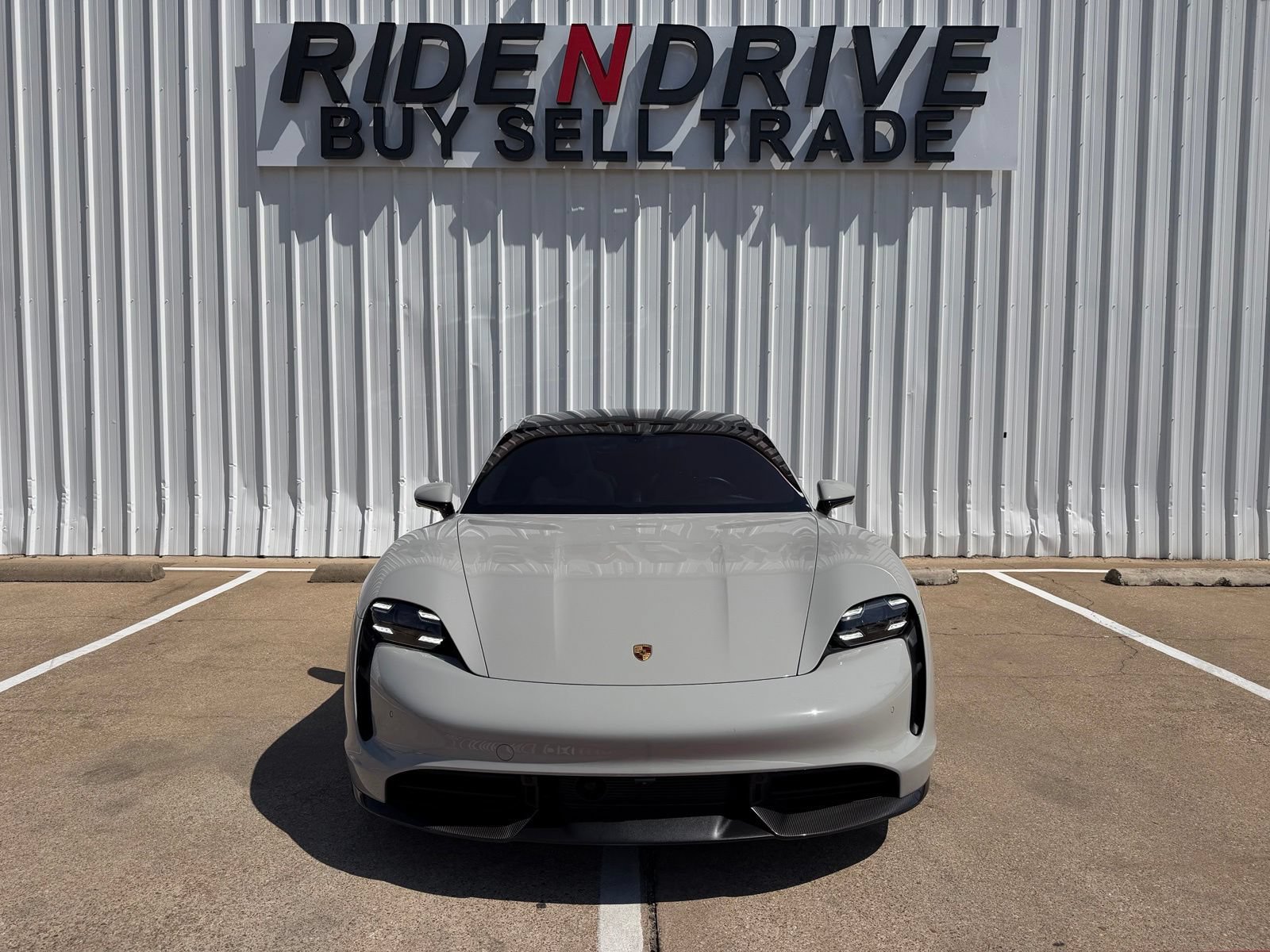 Used 2021 Porsche Taycan Turbo AWD/4WD image 10