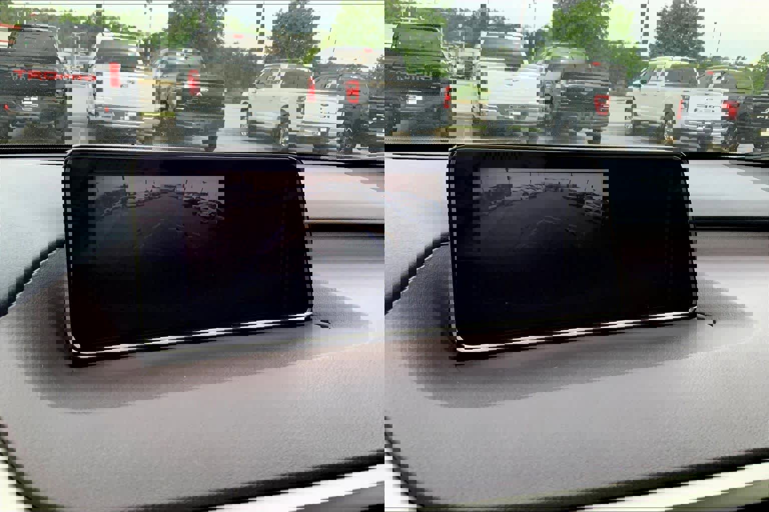 Used 2016 Lexus RX 450h AWD w/ Accessory Package image 27