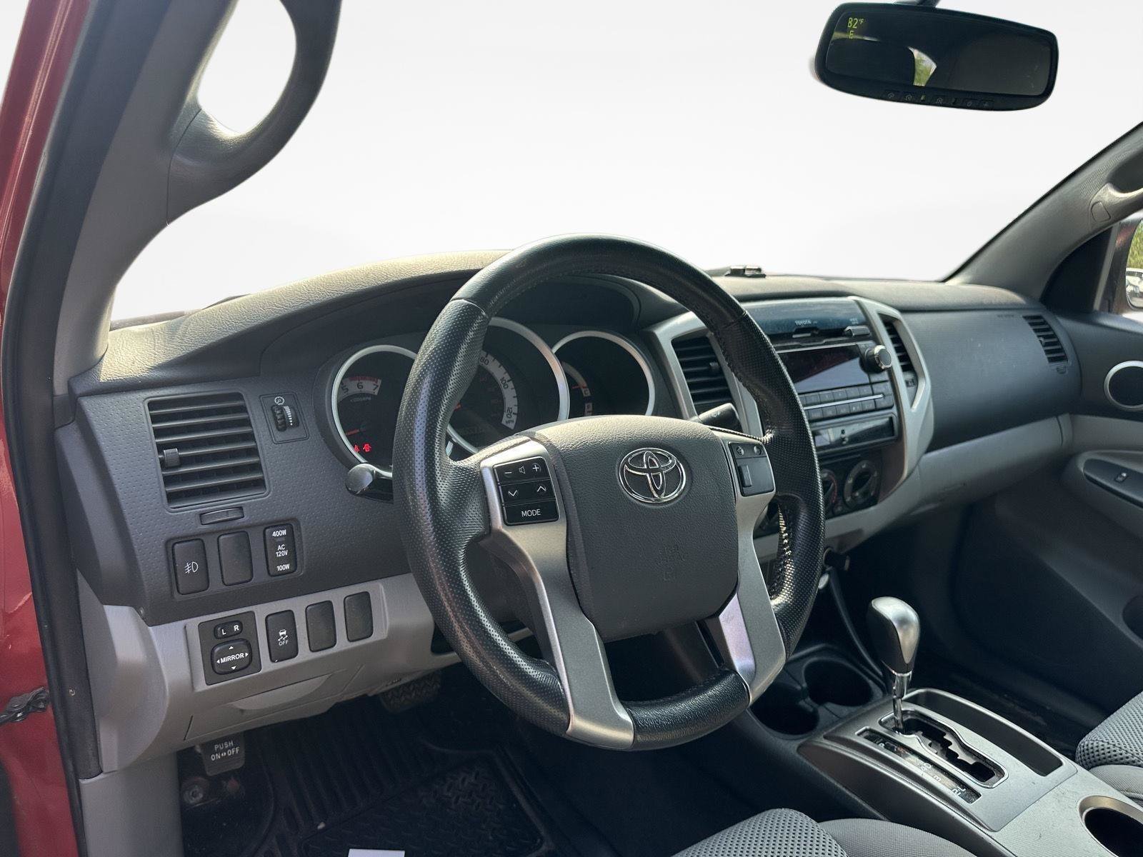 Used 2012 Toyota Tacoma PreRunner RWD image 11