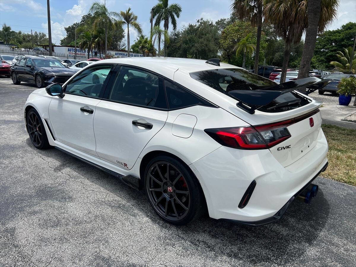 Used 2023 Honda Civic Type R image 7