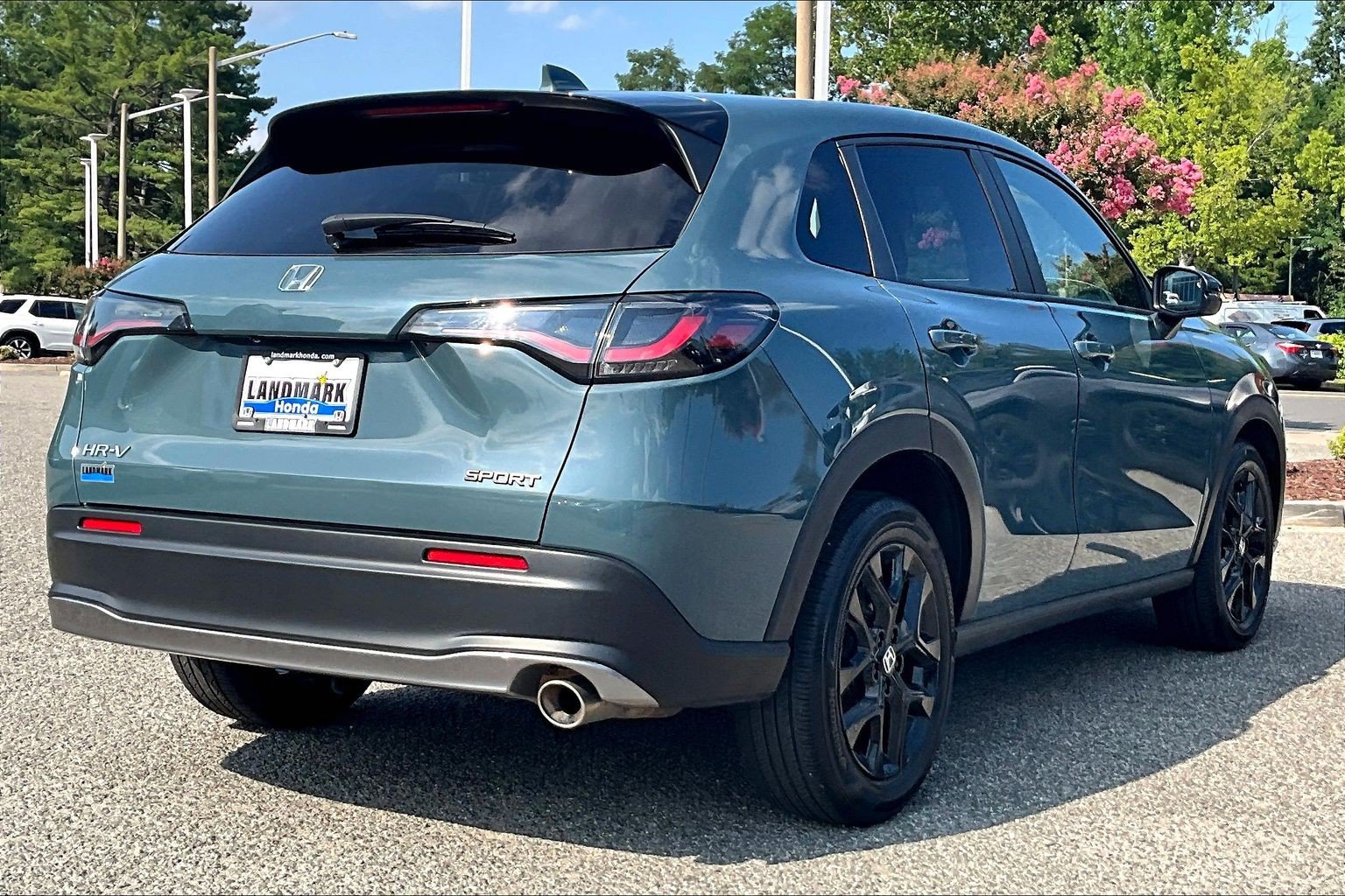 Used 2024 Honda HR-V Sport image 2