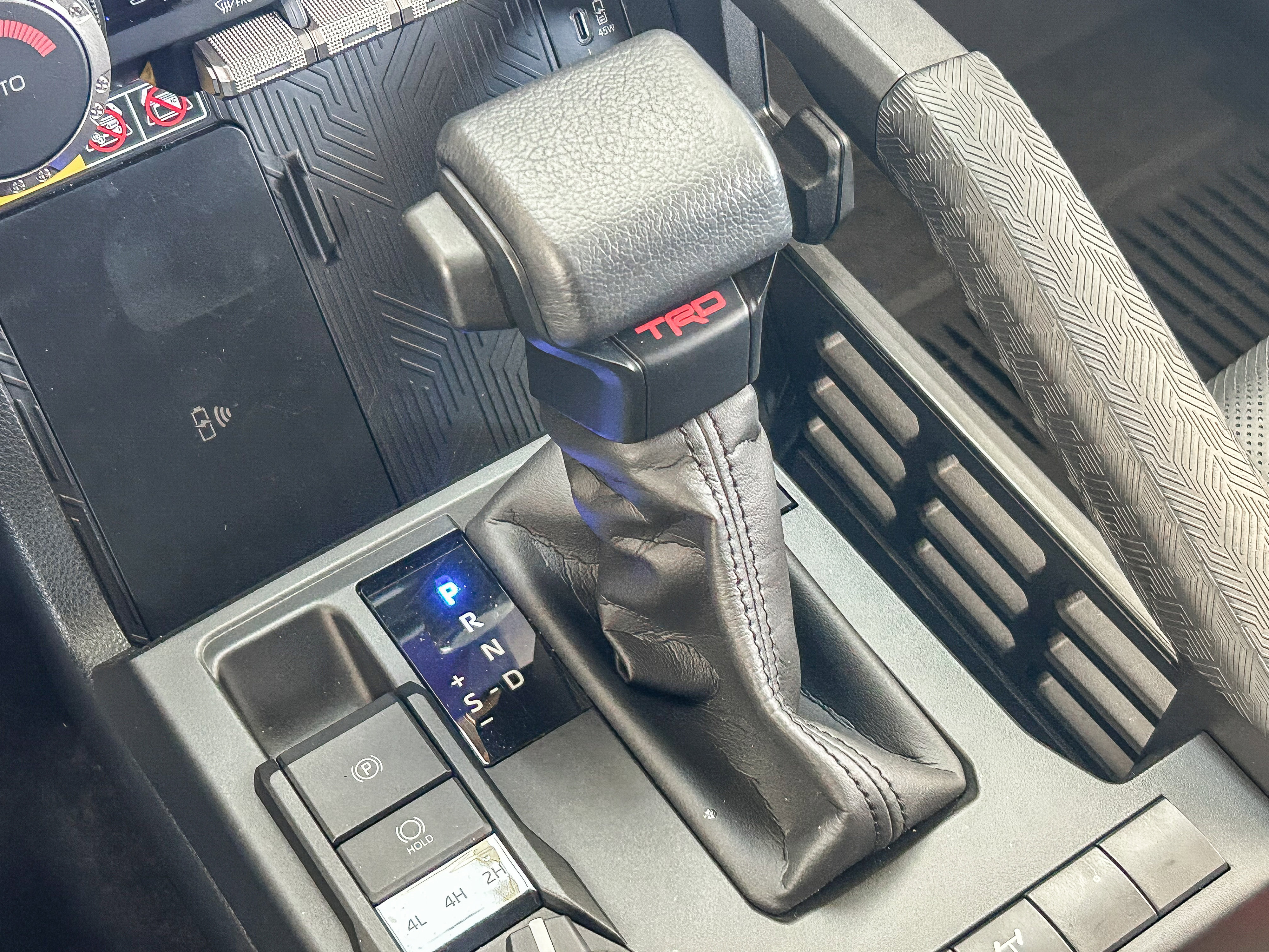Used 2025 Toyota 4Runner TRD Off-Road Premium AWD/4WD image 19