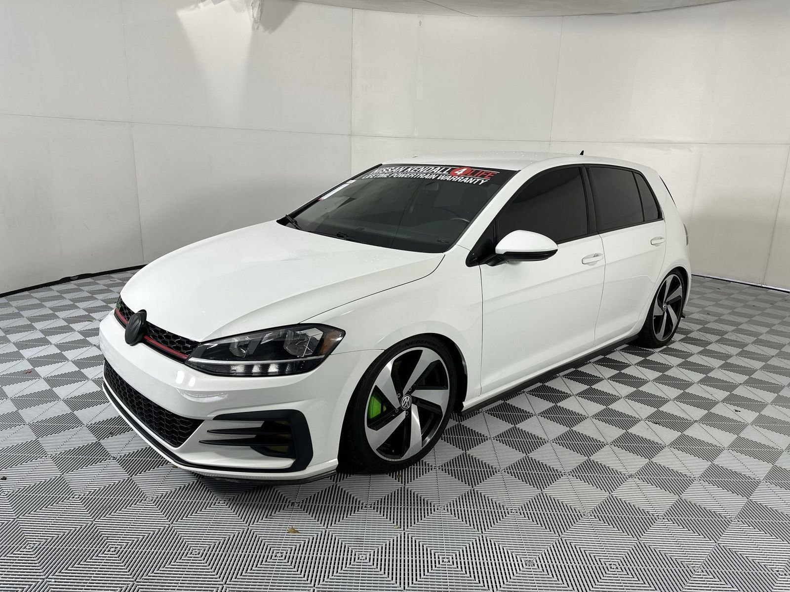 Used 2020 Volkswagen GTI S image 4
