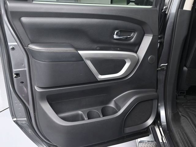 Used 2017 Nissan Titan SL w/ Chrome Package image 22